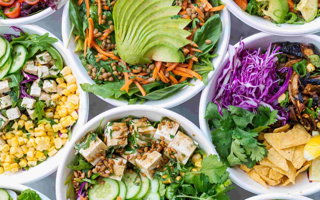 Protein Avocado Salat